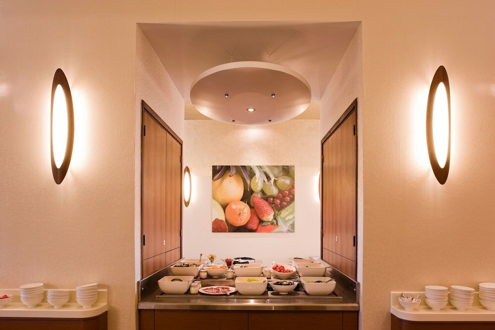 Фото Hotel Lyon Métropole