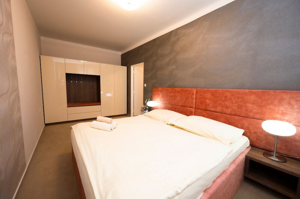 Фото Hotel Dszsu