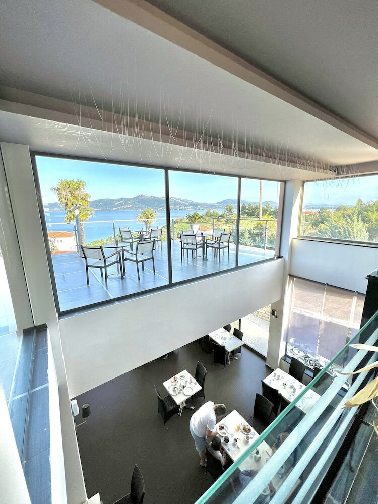 Фото Thalassa Hotel