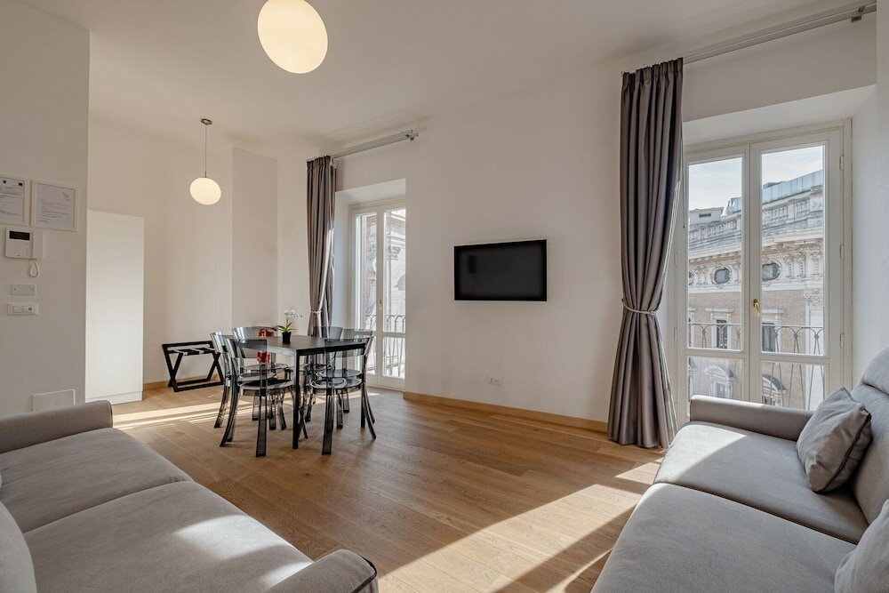 Фото Oriana Homèl Roma