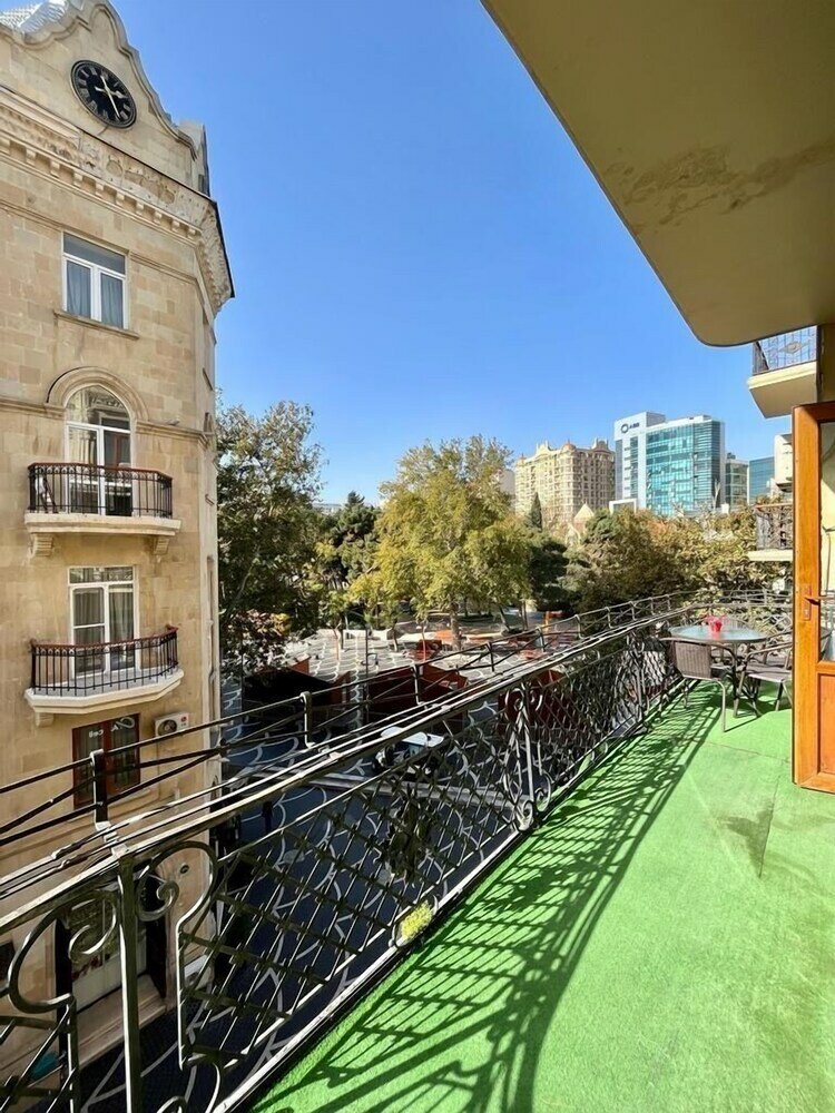 Фото отеля 3