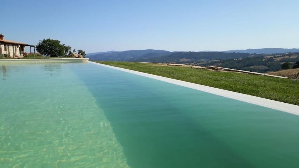 Фото Agriturismo Poggio Monte