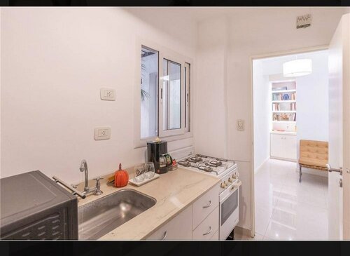 Гостиница Charming Stay With Patio in Colegiales в Буэнос-Айресе