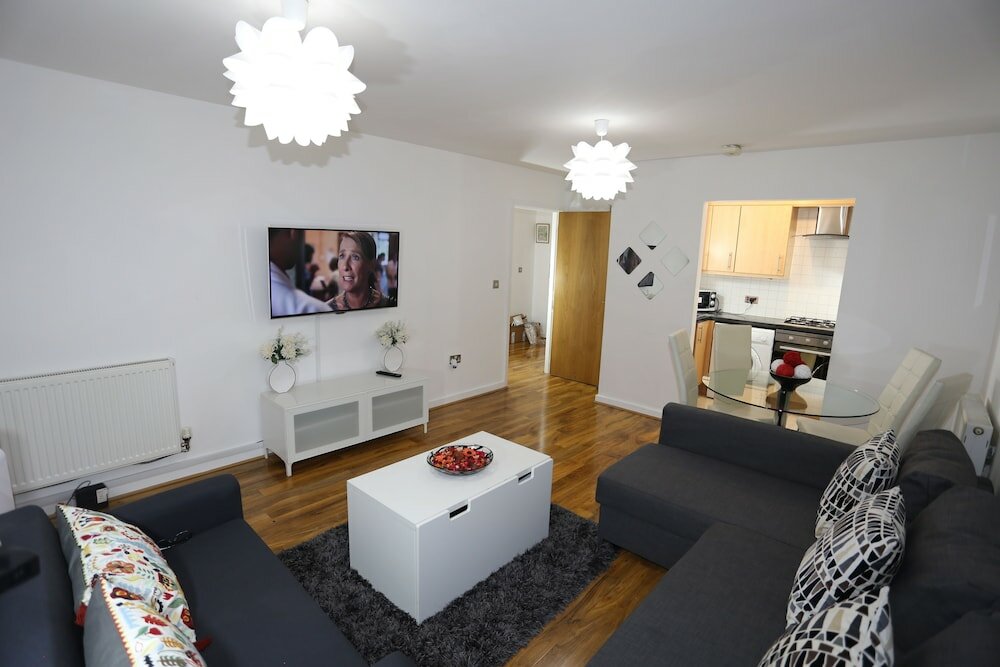 Фото 2 bed Riverview Bridge House Apartment