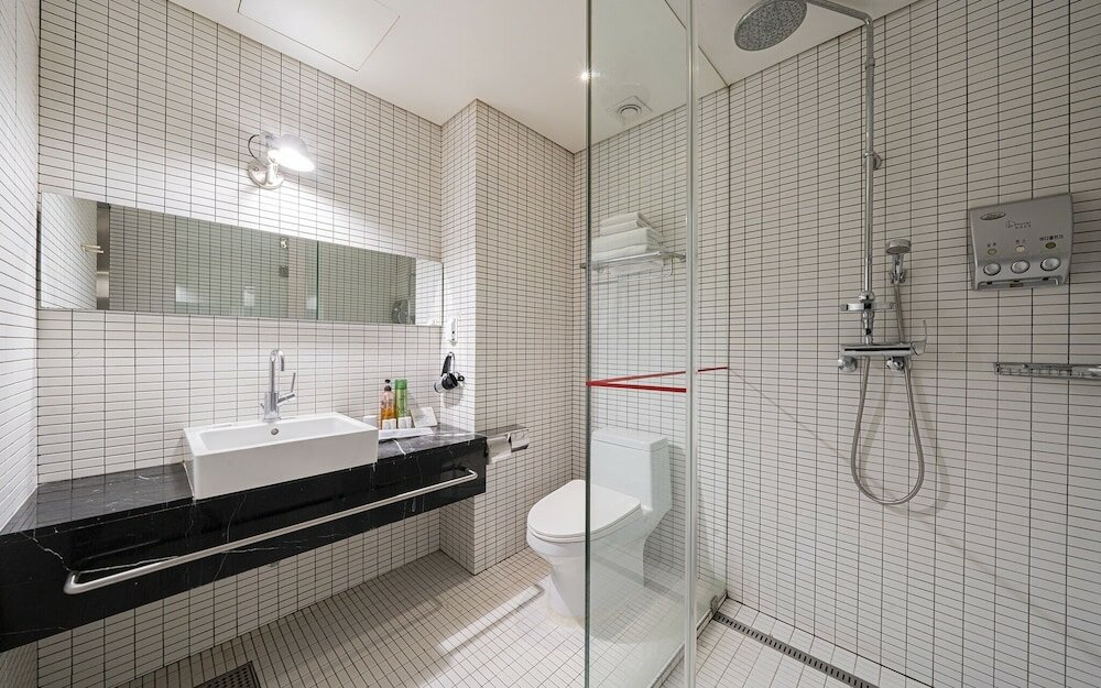 Фото Yeoksam Bare