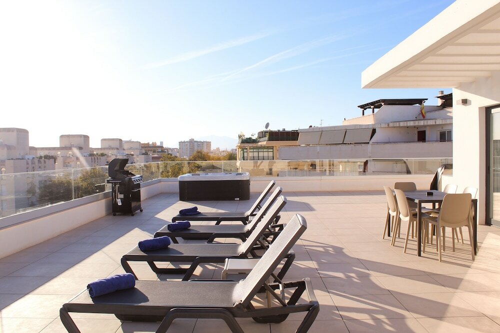 Фото Aqua Apartments Bellamar Marbella