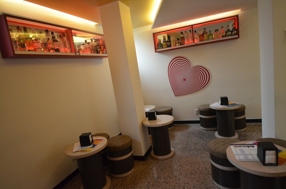 Фото Hotel La Villa - Solo Adultos