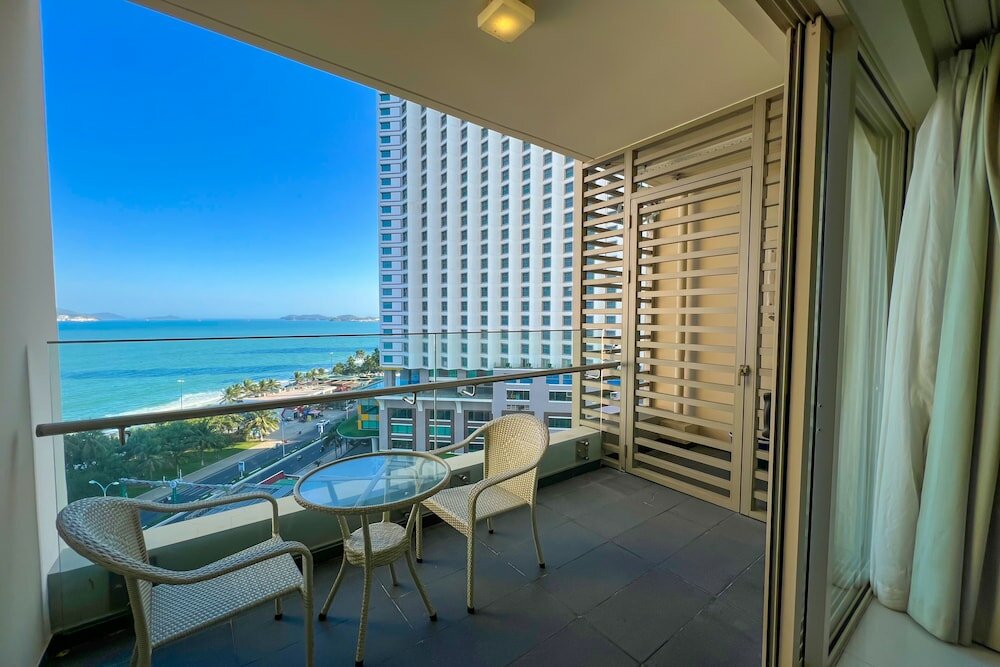 Фото The Sea Luxury Nha Trang Apartment