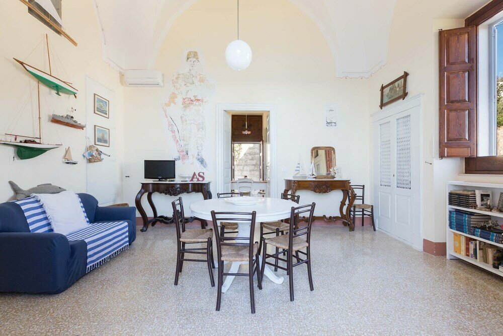 Фото 1893 Villa Martella