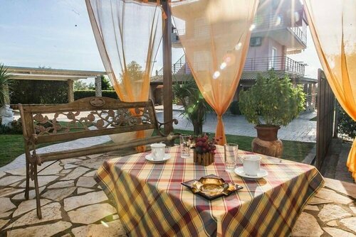 Гостиница Seaview Flat In An Olive Grove by The Beach