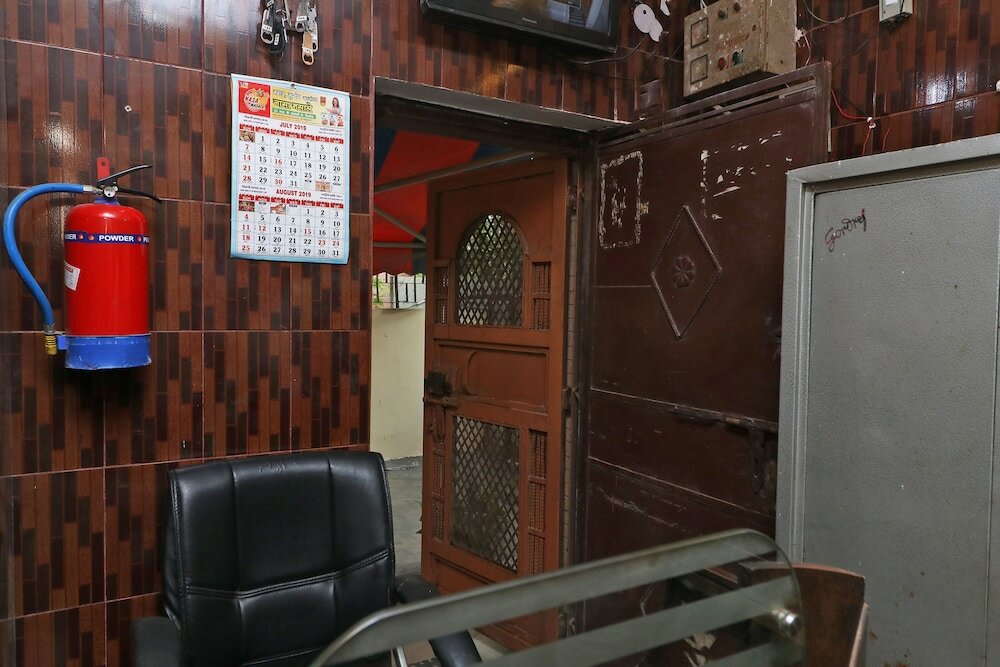 Фото Spot On 43881 New Era Guest House