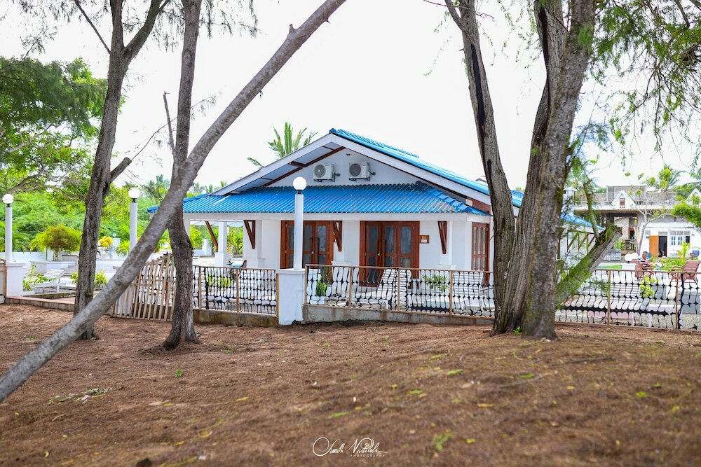 Фото Ceylonta Beach Resort and SPA