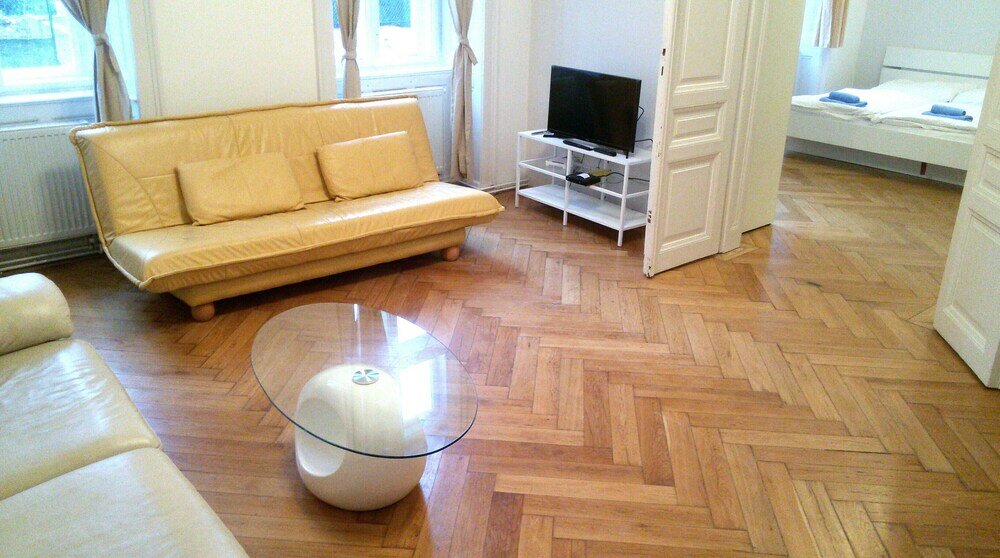 Фото Sobieski Town Apartments