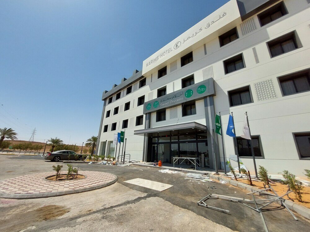 Фото Karims Hotel