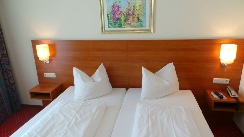 Фото Abasto Hotel Eichenau