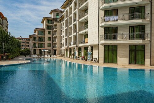 Гостиница Amadeus Lux - Menada Apartments в Солнечном Береге