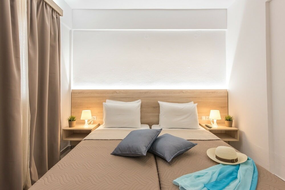 Фото Sunshine Seaside Hotel