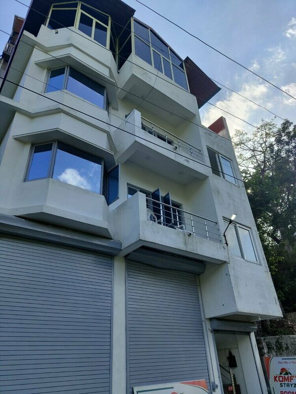 Гостиница Goroomgo Komfy Stayz Dehradun
