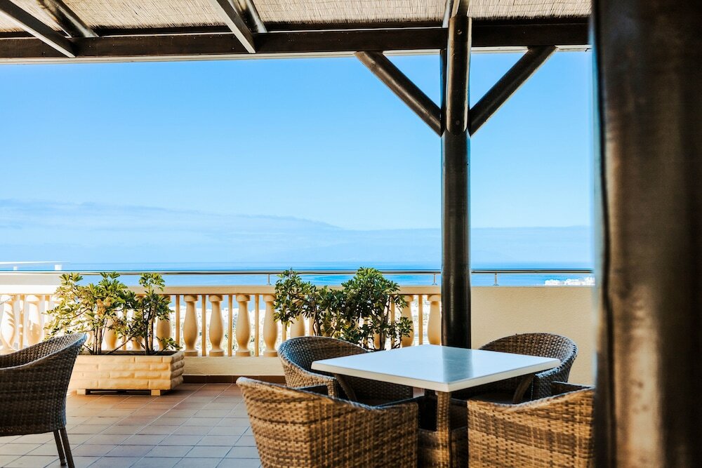 Фото Ramada Residences by Wyndham Costa Adeje
