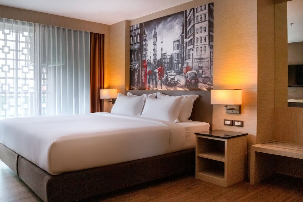 Фото Glow Pattaya