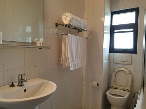 Гостиница Mangel Hotel and Suites в Калабаре
