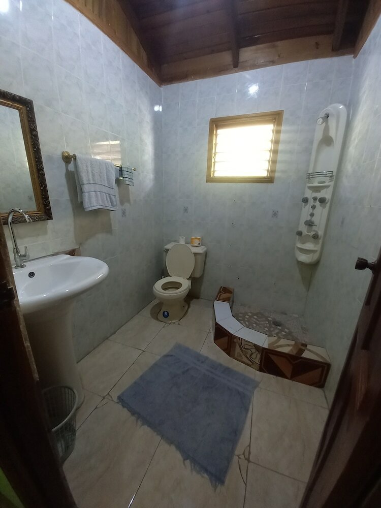 Фото Deano's Cottages