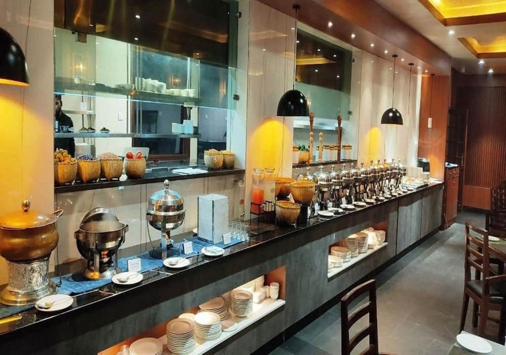 Фото Hotel Cachar Club by Siara