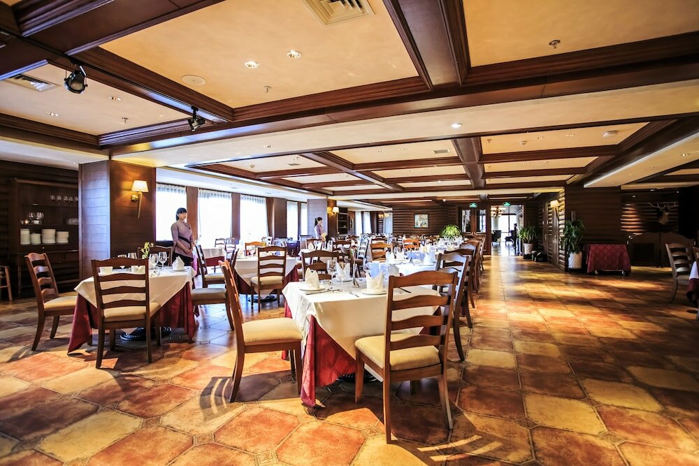 Фото Orenda Teton Hotel