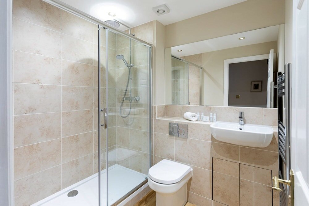 Фото Bright Tower Bridge Nest