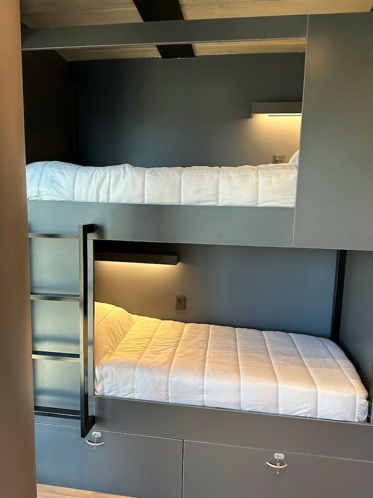 Фото Mons Hostel