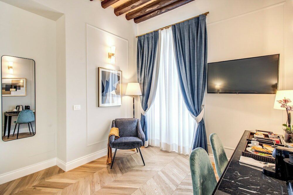 Фото Babuino Palace Suites