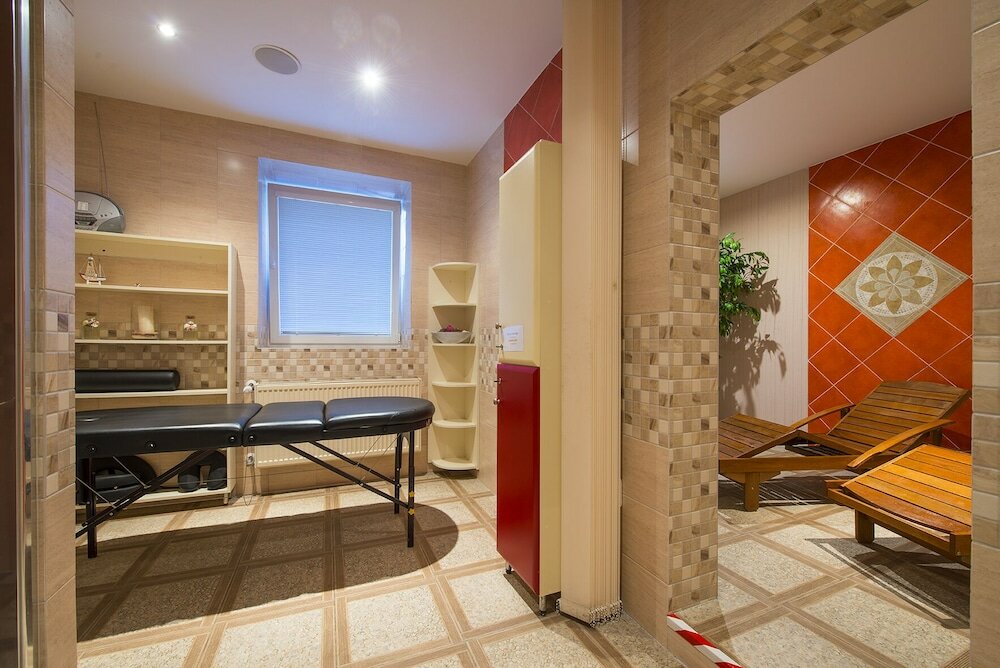 Фото Hotel Svätojánsky kaštieľ