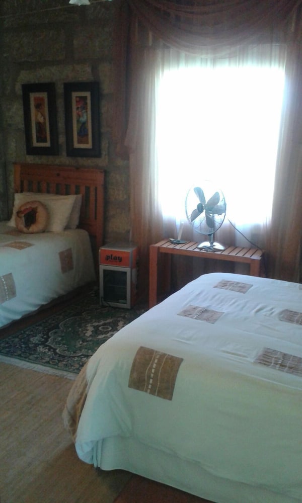 Фото Rosenhof Country Lodge