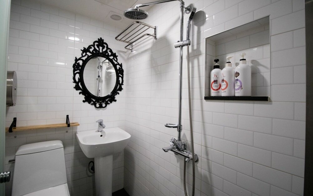 Фото Nonhyeon All In