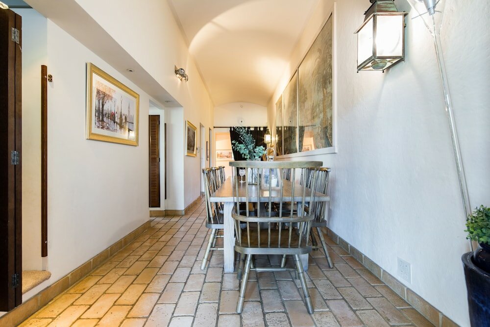 Фото One Palace Gate