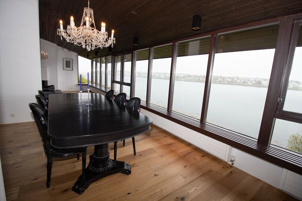 Фото Seaside Villa - 6 bedrooms