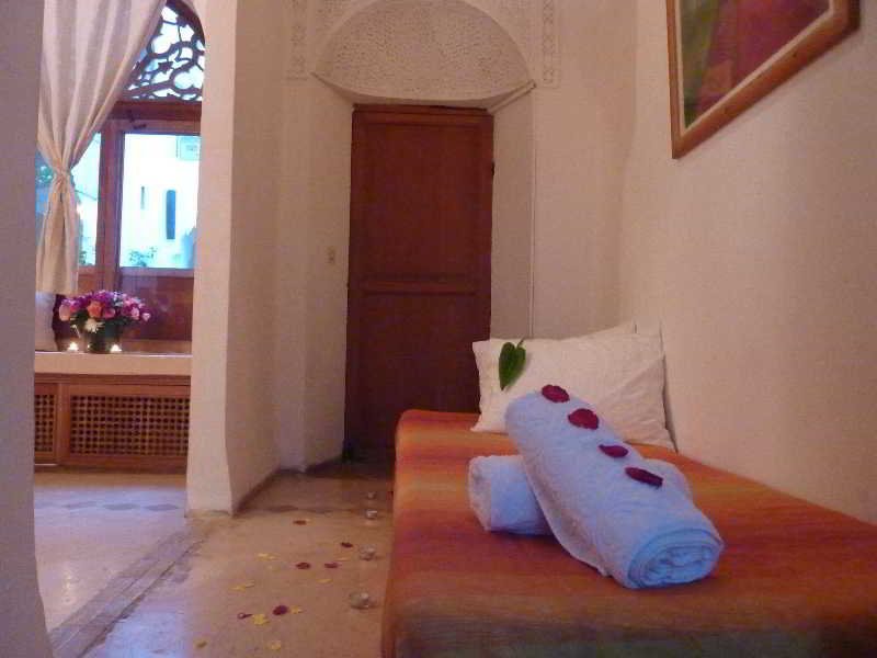 Фото Riad Hadika Maria