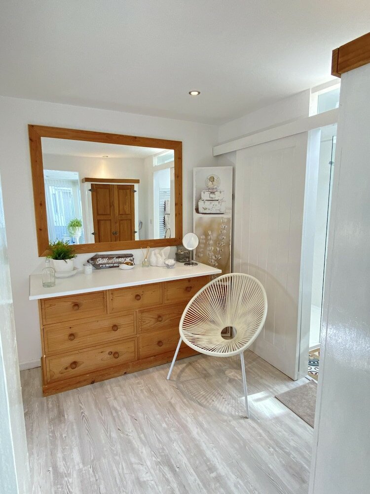 Фото Seaview Cottage on the Island