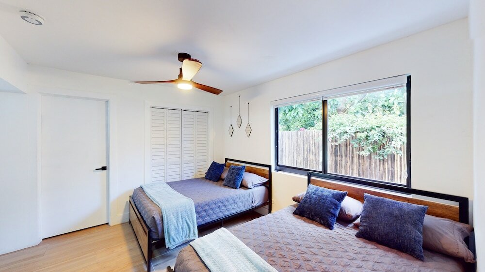 Фото Villa Camila 5br Luxury Home with Pool