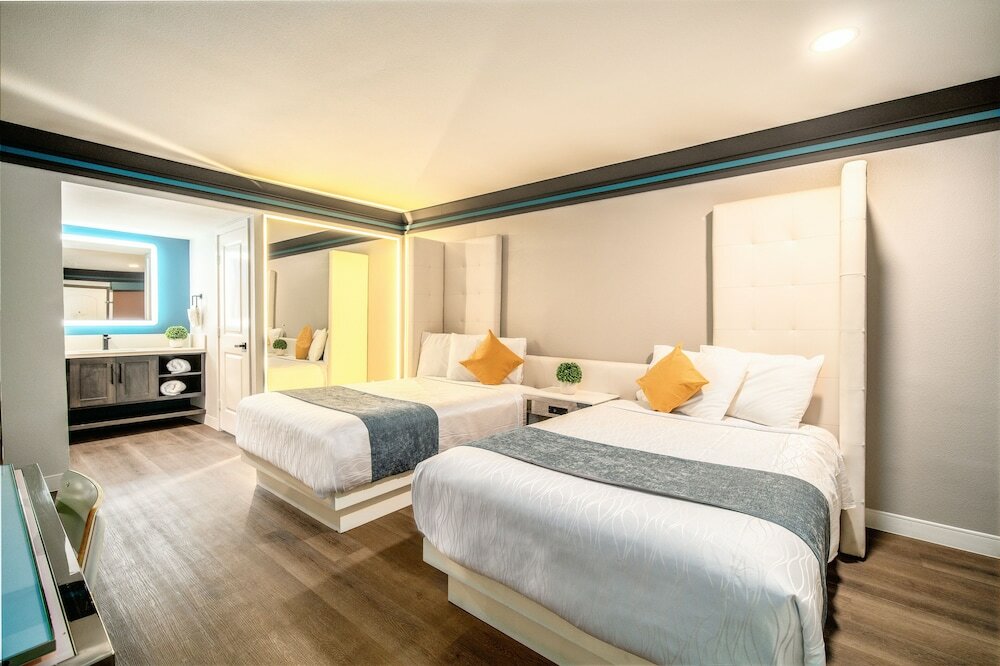 Фото Aspire Inn Studios & Spas