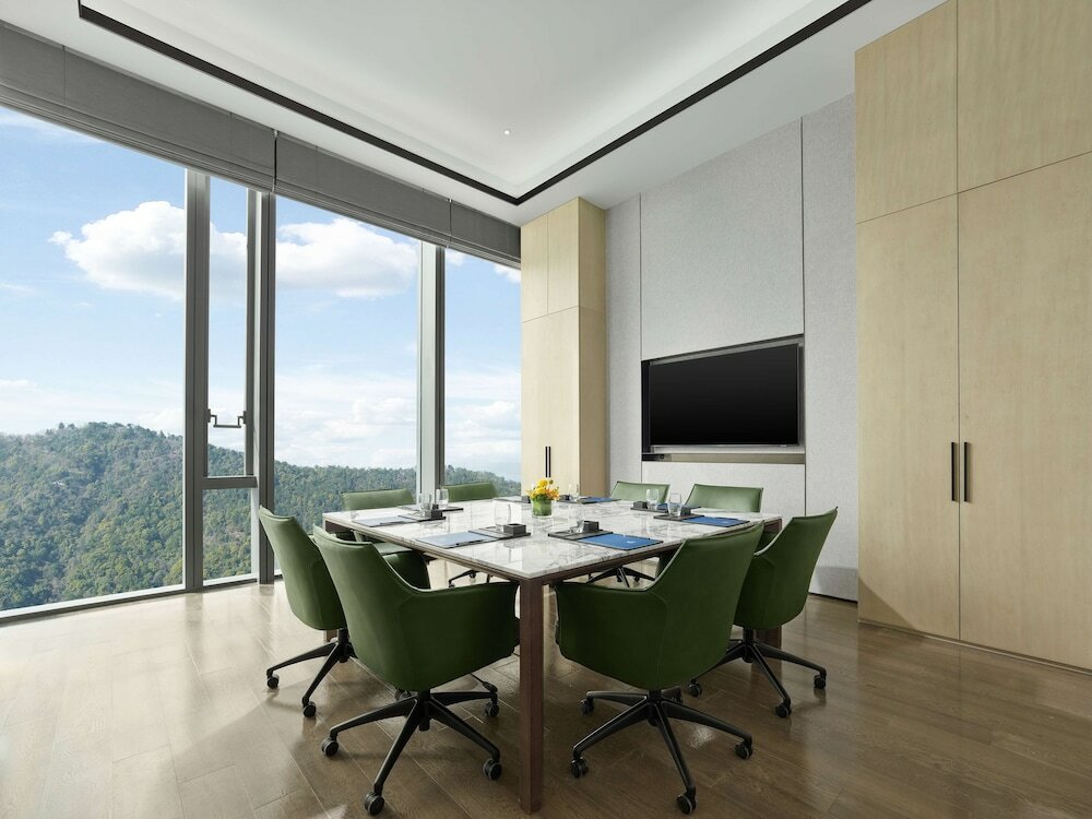 Фото Hilton Zhuji