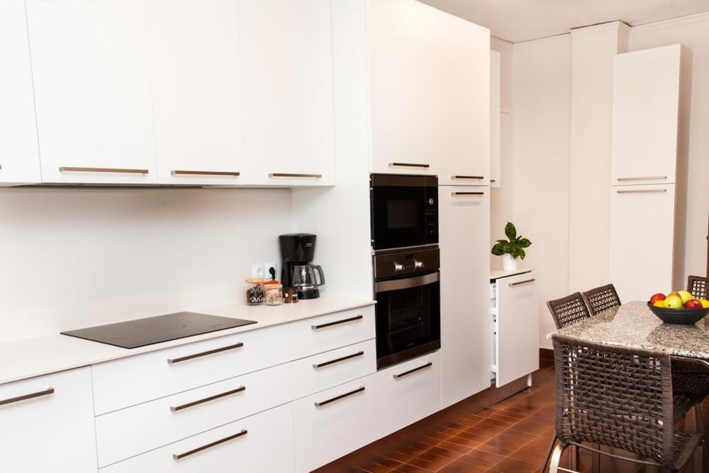 Фото Delux Apartment with Amazing Balcony