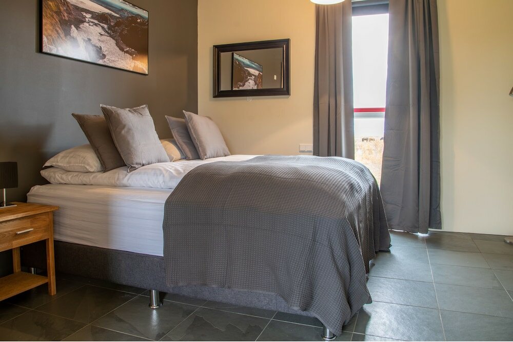 Фото Hrafntinna Villa