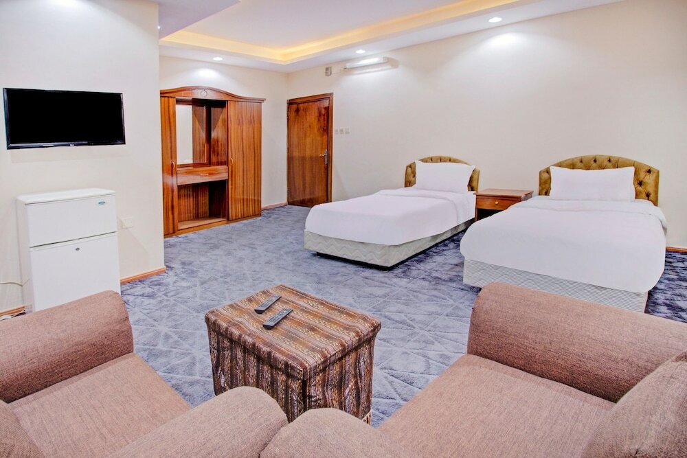 Фото Oyo 595 Aali For Residental Units