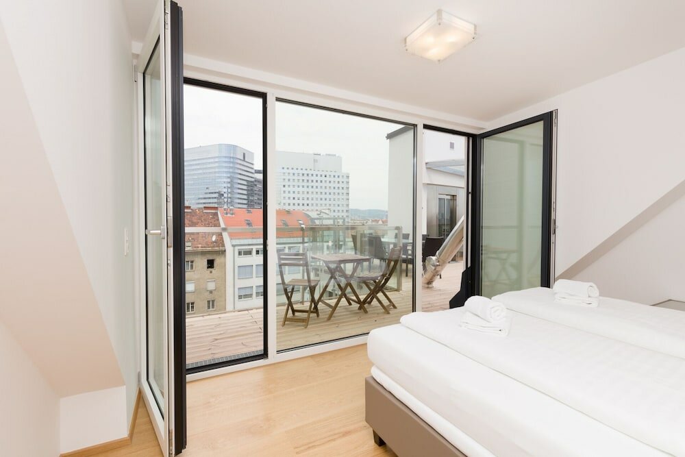 Фото City Center Tabor Luxury Apartments