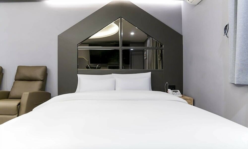 Фото Incheon Bosco Hotel