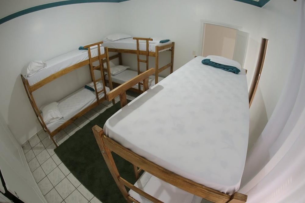 Фото Pousada e Hostel Aqui