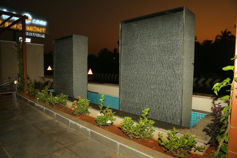 Фото Misty Ocean-A Bergamont Group of Hotels