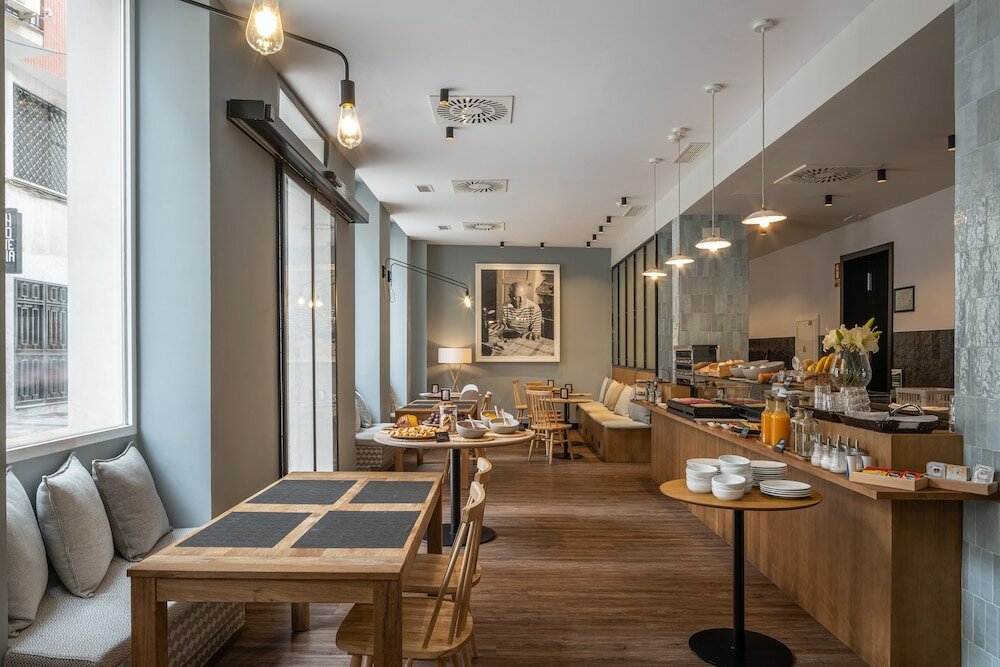 Фото Toc Hostel Málaga