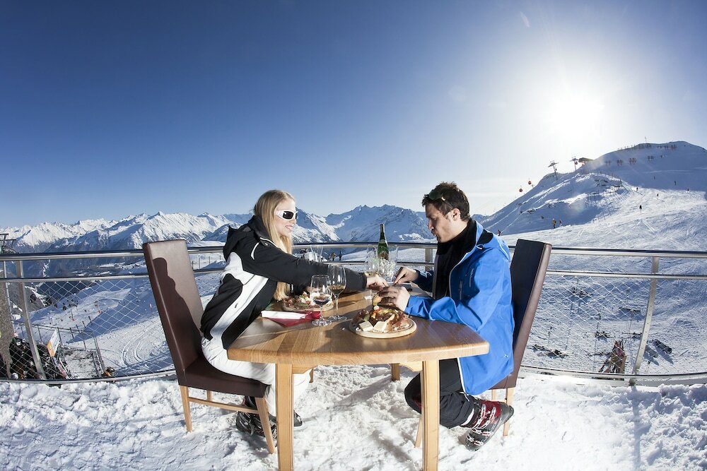 Фото Hotel Sonnenhof